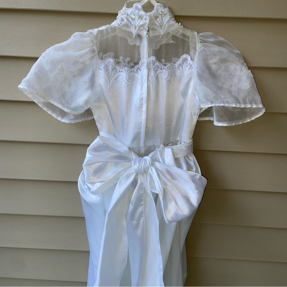 Vintage Sz-6 Long Flower Girl Wedding Dress, Elegant White Satin w/Bustle & Bow - Picture 15 of 16